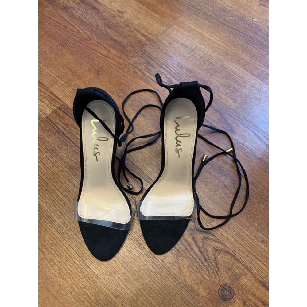Lulus high heel 5.5 Black Suede with clear Front Band Tie around leg Like New